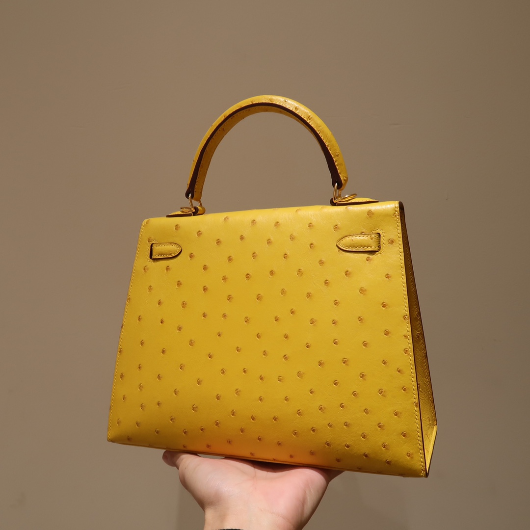 Hermes Kelly 25cm Handbag Shoulder Bag in Yellow Ostrich Leather